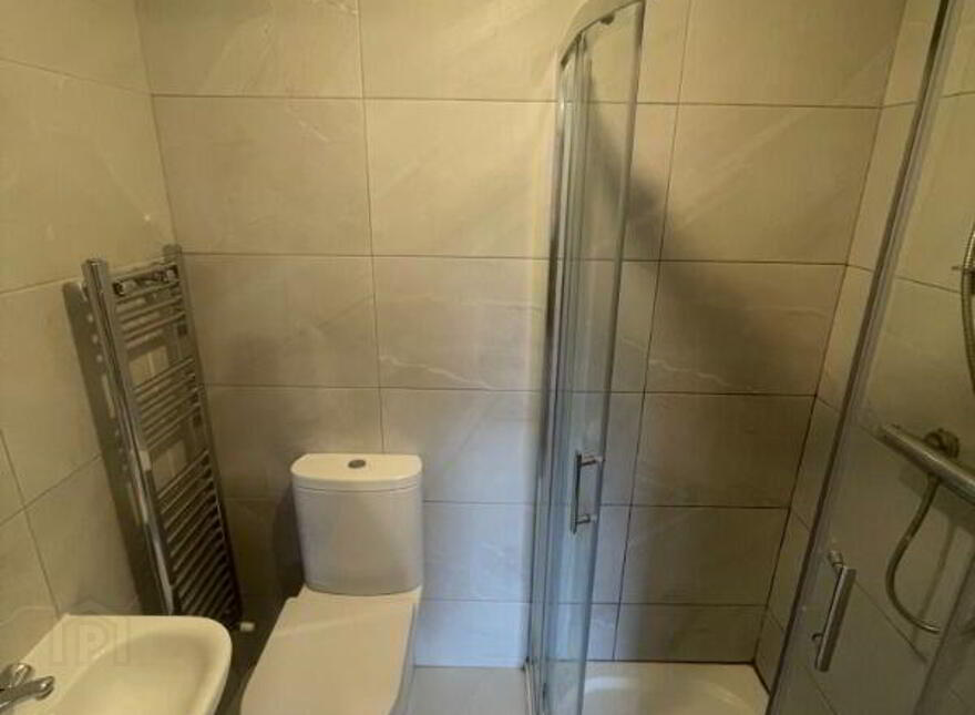 Apartment 6 94 Sunnyside Street, Belfast, BT7 3EG