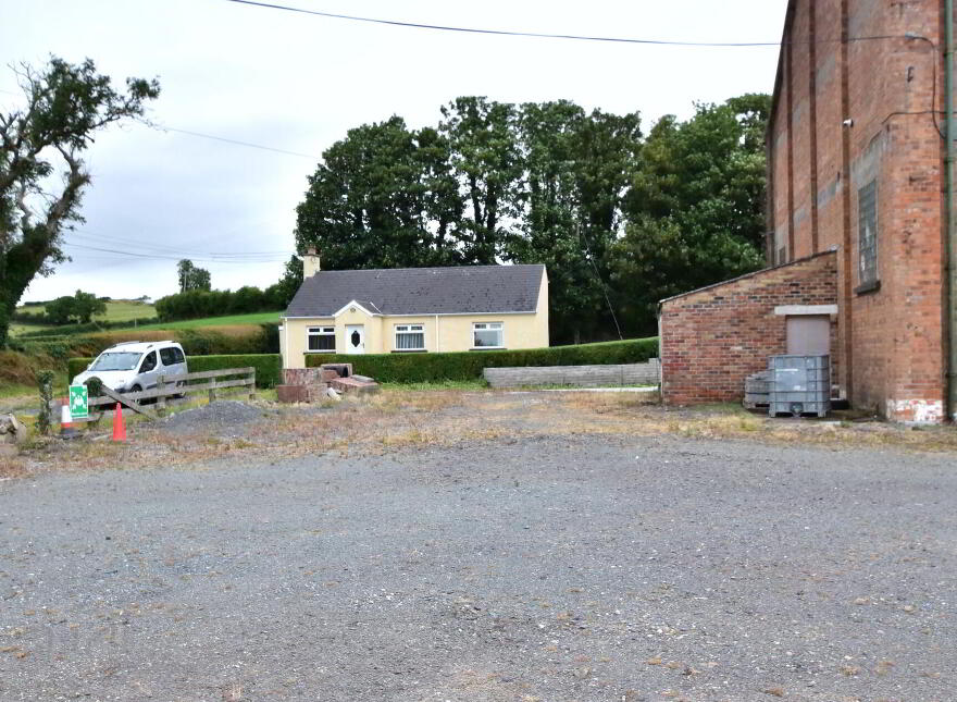 80 Portaferry Road, Newtownards, BT23 8SN