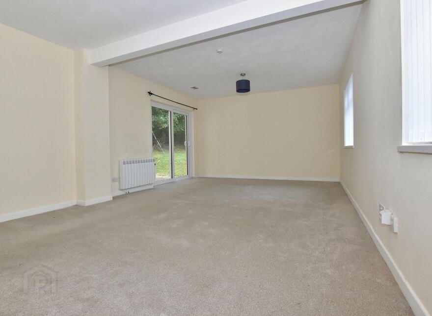 80 Portaferry Road, Newtownards, BT23 8SN