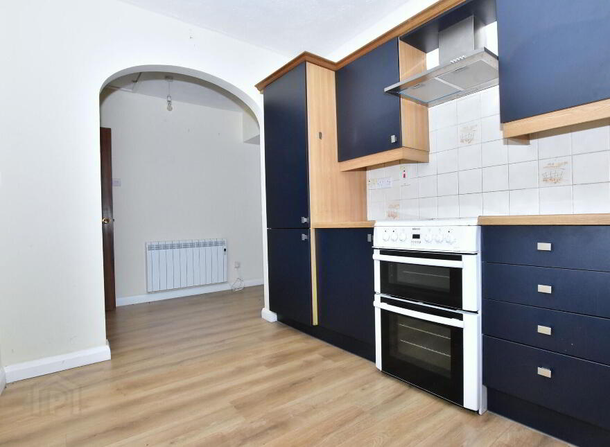 80 Portaferry Road, Newtownards, BT23 8SN