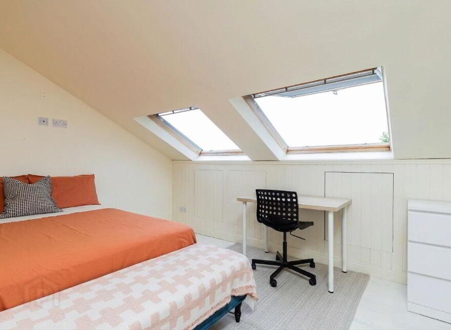 18 Orchard Close ( Plus Attic Conversion), Donabate, K36K882