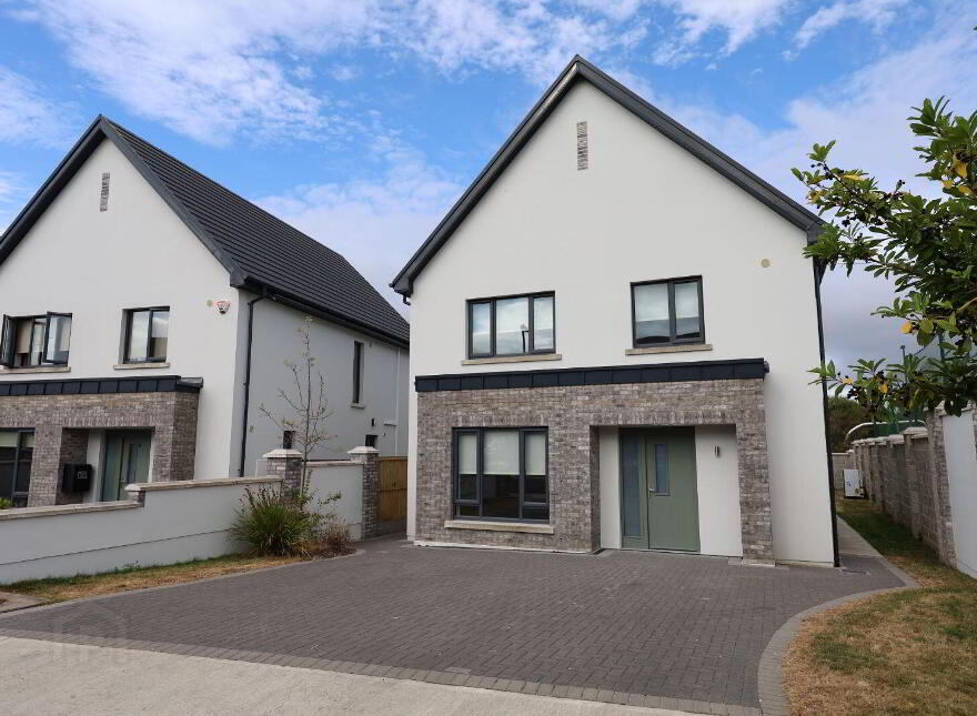 8 The Paddock, Mill Farm, Carrigaline, P43A335 photo