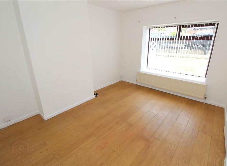 44 Castlecoole Park, Belfast, BT8 7BG