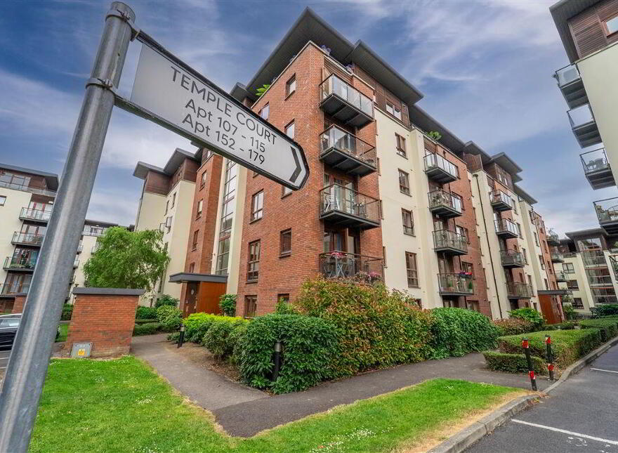 159 Temple Court, Santry, Dublin, D09KN84