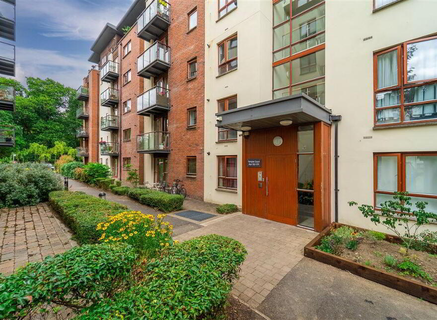 159 Temple Court, Santry, Dublin, D09KN84