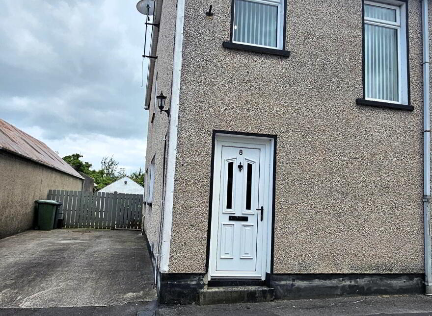 8 Cloghcor Road, Lisbellaw, BT94 5BD photo