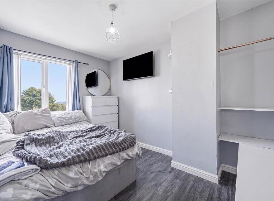 60 Silverstream Road, Belfast, BT14 8GG