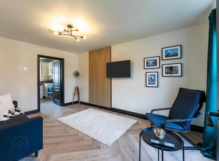 2 Lawnbrook Square, Belfast, BT13 2AG