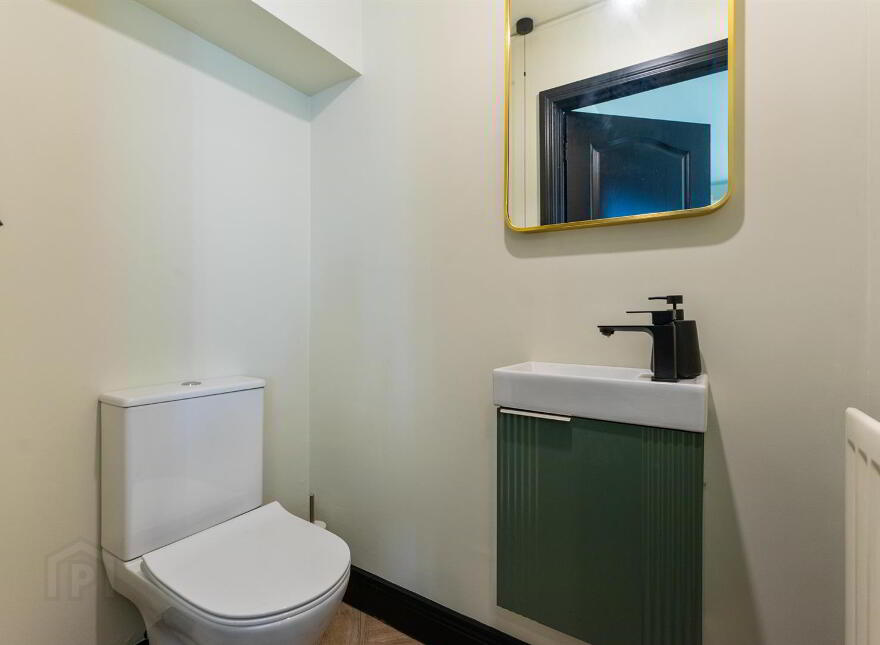 2 Lawnbrook Square, Belfast, BT13 2AG