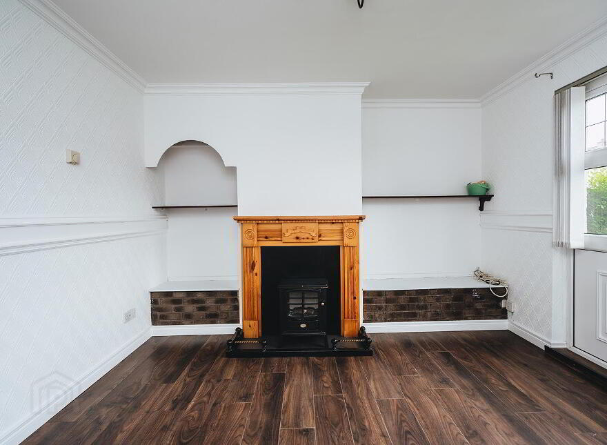 16 Larchfield Gardens, Kilrea, BT51 5SB