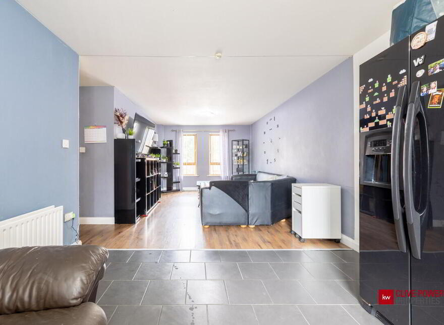 5b Heath Lodge Square, Belfast, BT13 3WG