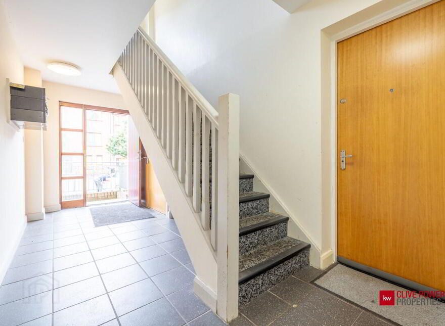 5b Heath Lodge Square, Belfast, BT13 3WG