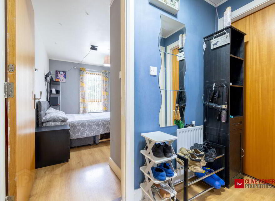 5b Heath Lodge Square, Belfast, BT13 3WG
