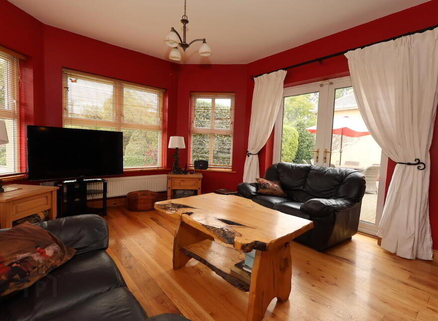 Creaghduff Stables, Coosan, Athlone, N37K3E3
