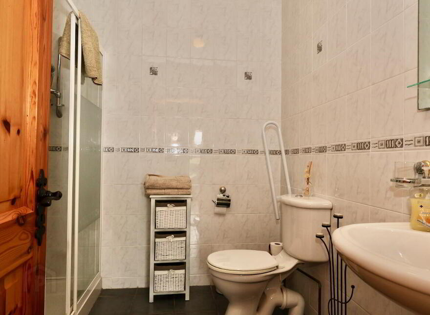 Creaghduff Stables, Coosan, Athlone, N37K3E3