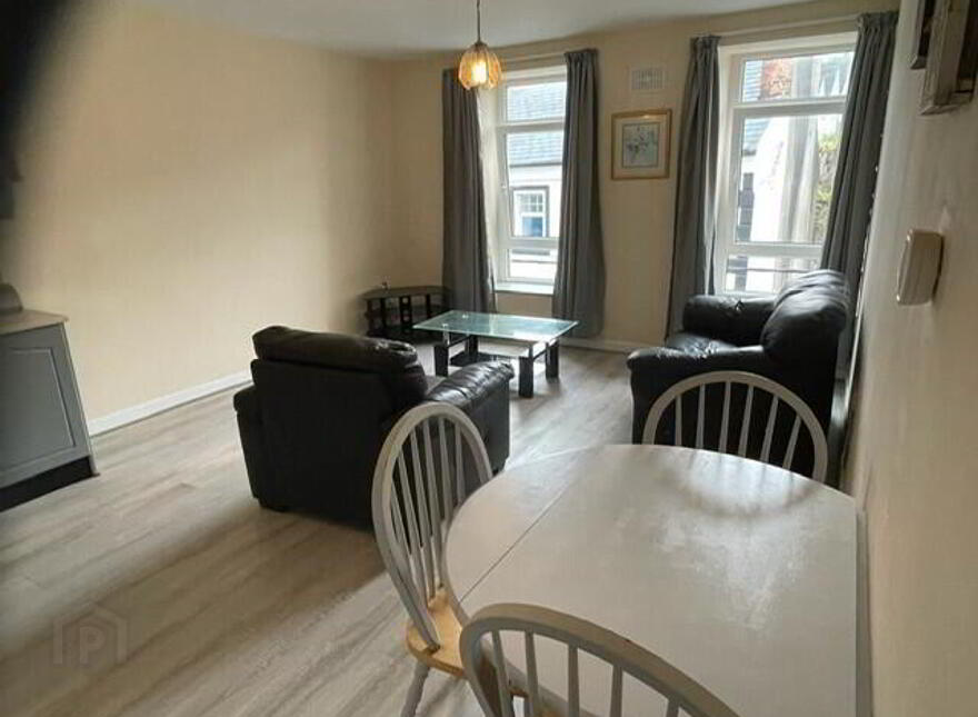 43 South Main Street, Youghal, P36NW92