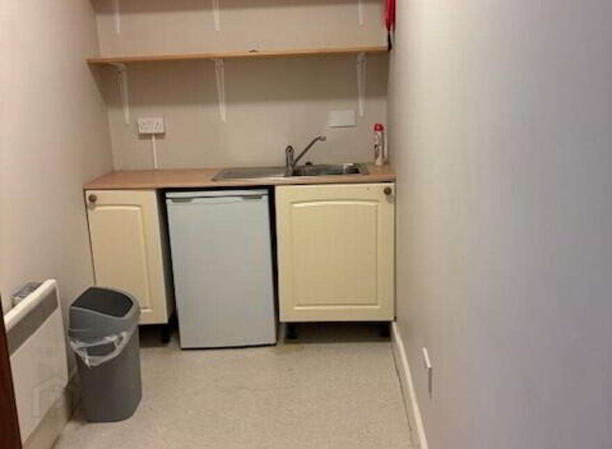 Top Floor Office Suite, 59 South Main Street, Youghal
