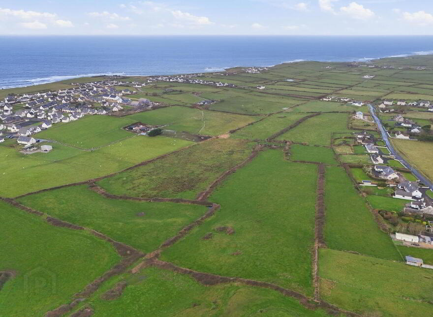 Carrowhubbuck, Enniscrone