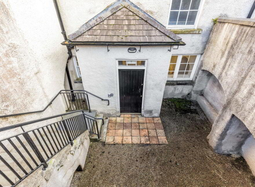 Aviemore House, Hillstreet, Monaghan, H18H528