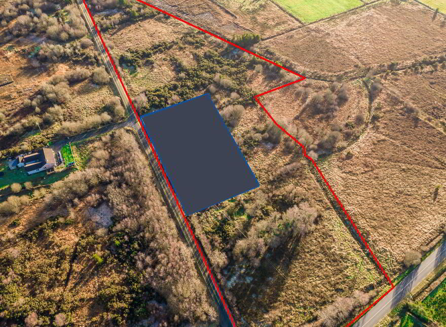 Tully Land Loughglynn, Loughglynn