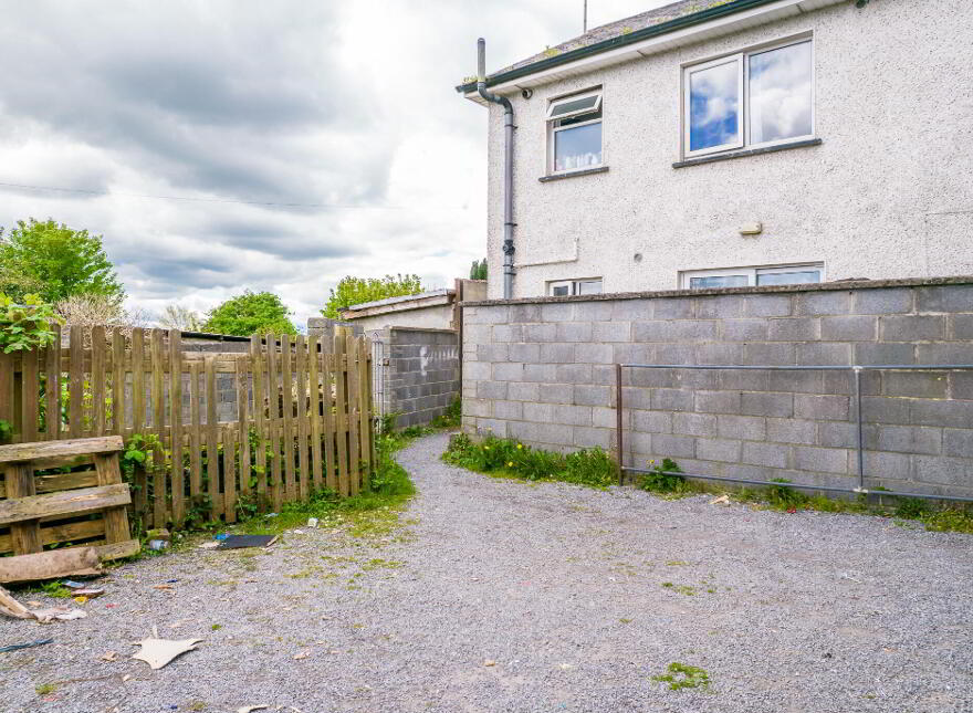 Public House, Down The Hatch, Thomas Street, F42WP74