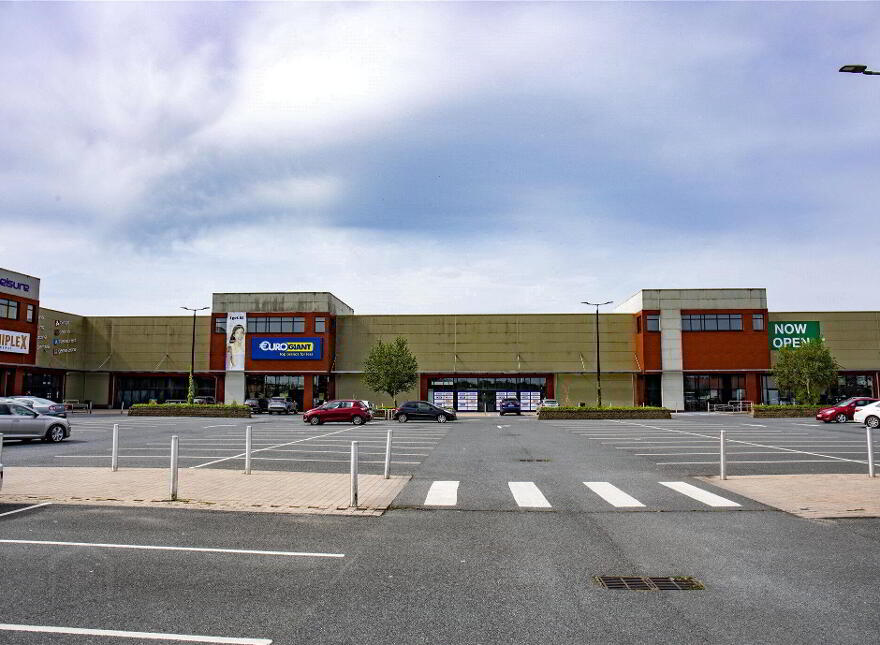Centre Point Retail Park, Circular Road, Roscommon Town, F42Y710