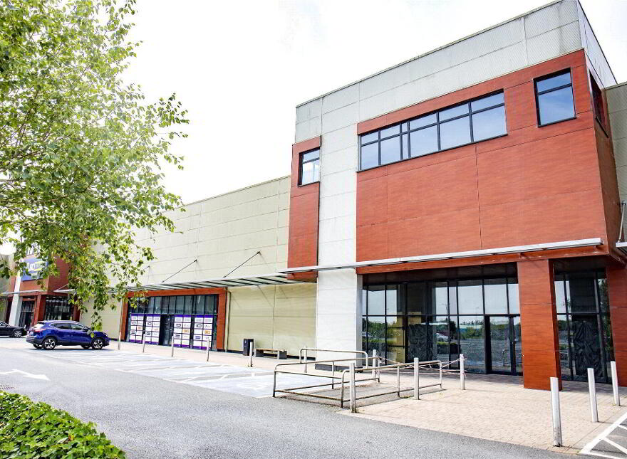 Centre Point Retail Park, Circular Road, Roscommon Town, F42Y710
