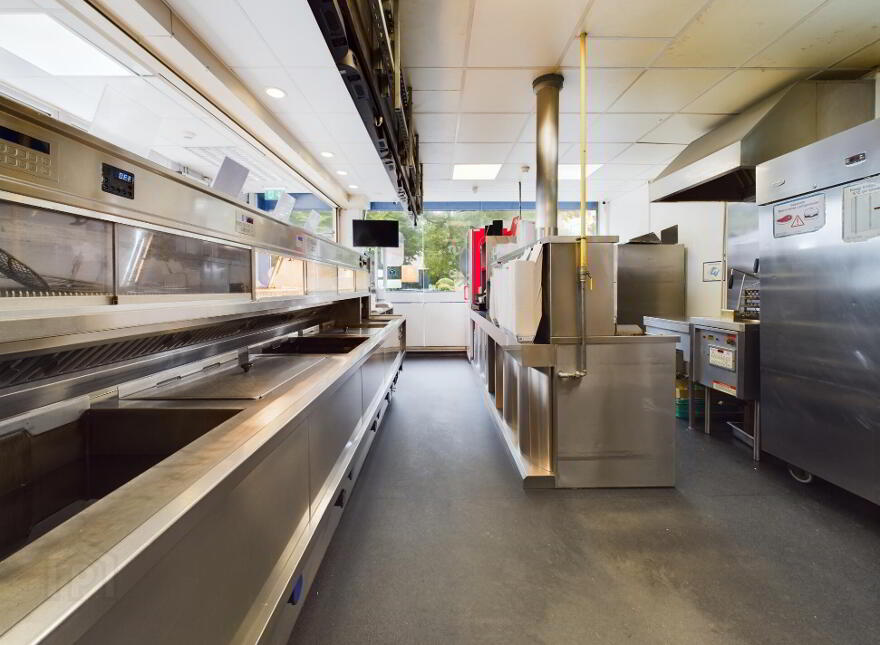 Doolys Fish And Chips, Park Road, Waterford City, X91W772