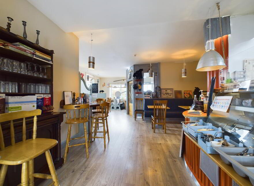 Harleys Cafe, Bridge Street, Portlaw, X91F684