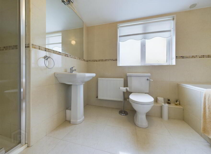 Stapleton's Bar, Semi Detached Home & Commercial Plot, Main Street, Slieverue, X91EK88
