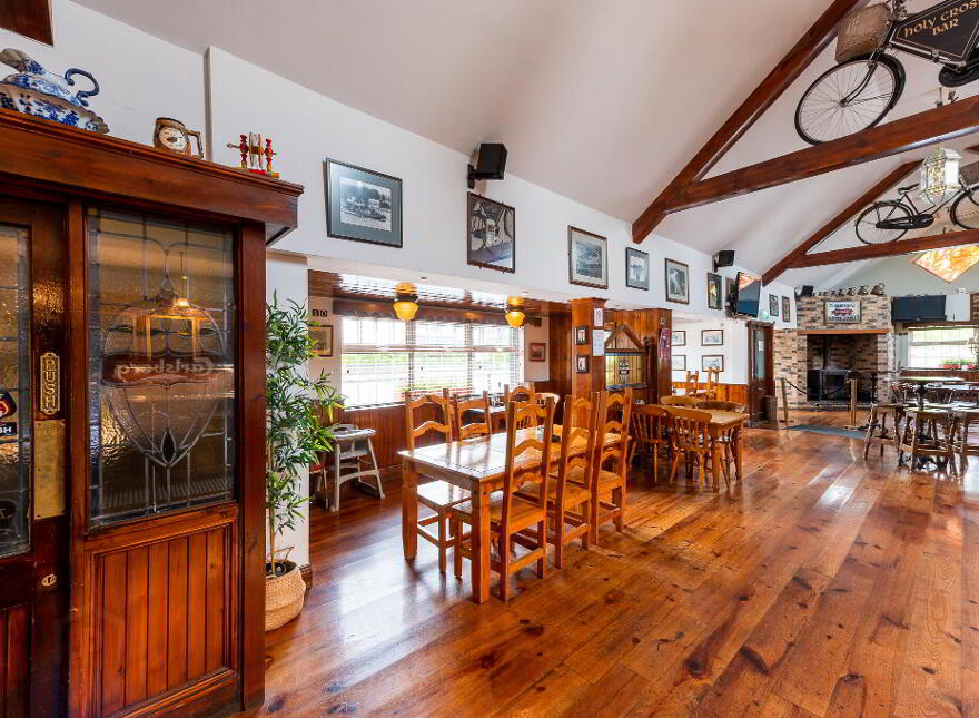 The Holy Cross Bar, & Restaurant, Holycross, Butlerstown, Waterford City, X91HX93
