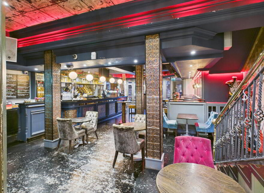 57 The Kazbar & Davy Mac's, John Street, 7 John's Avenue, Waterford City, X91F974