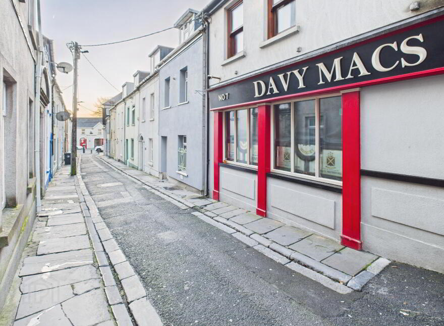 57 The Kazbar & Davy Mac's, John Street, 7 John's Avenue, Waterford City, X91F974