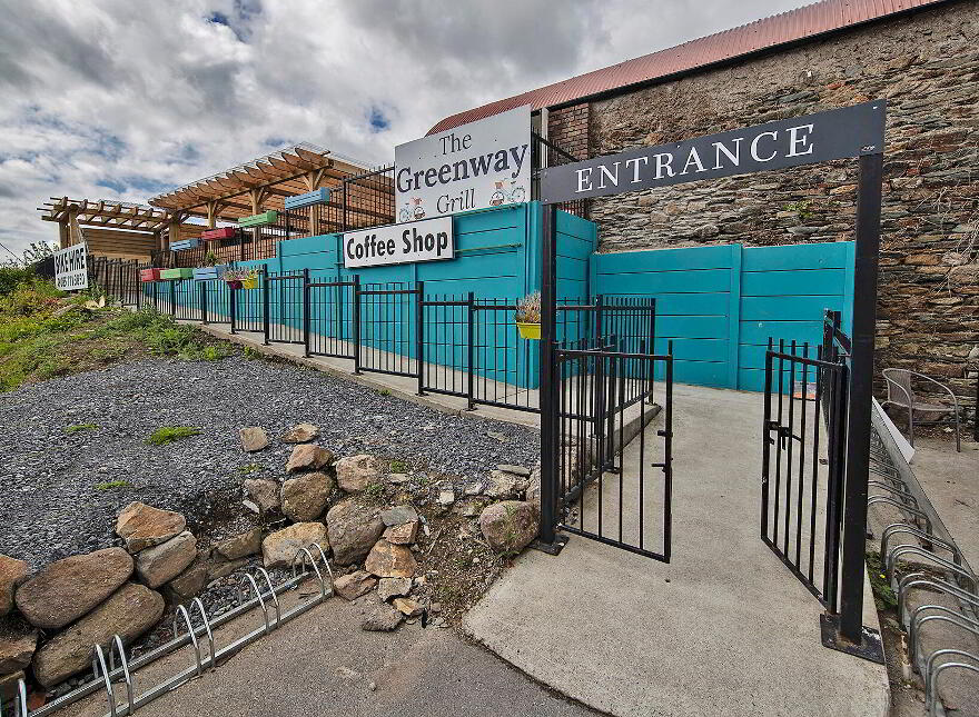 Main Street, Kilmacthomas, X42YY29