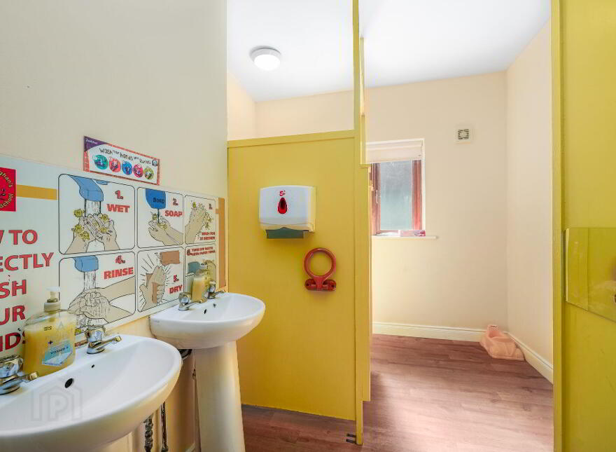 Angela Deighans Montessori School, Rampart View, Virginia, A82EX27