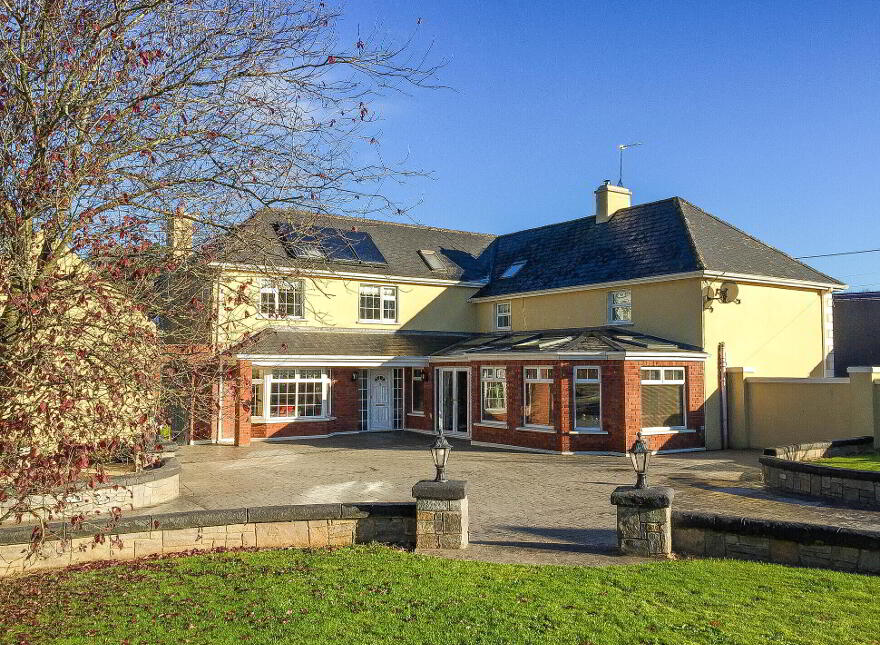 Commercial Premises &, 5 Bed House, Hollyford Village, Hollyford, E34HR25