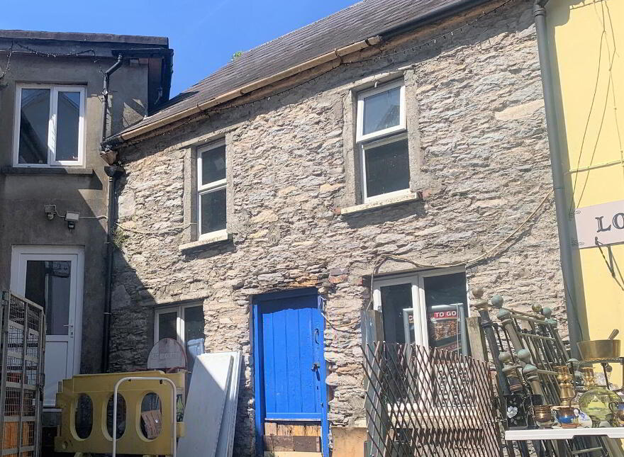 9 & 10 Main Street &, No. 1 Rock Street, Kenmare, V93Y236