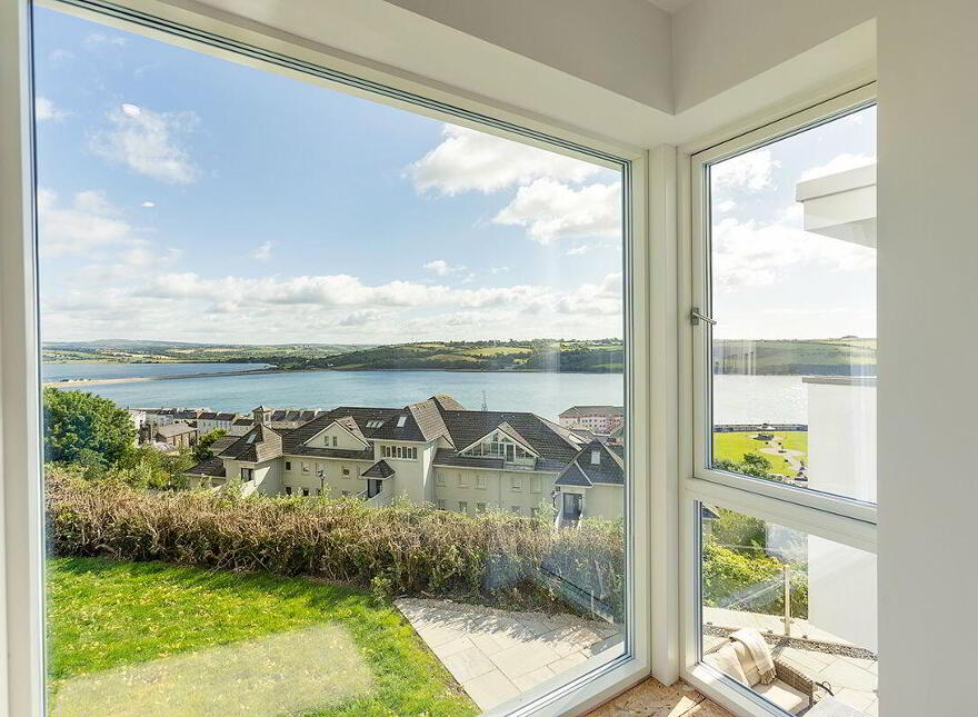 92 Carleton Village, Golf Links Road, Youghal, P36KW30