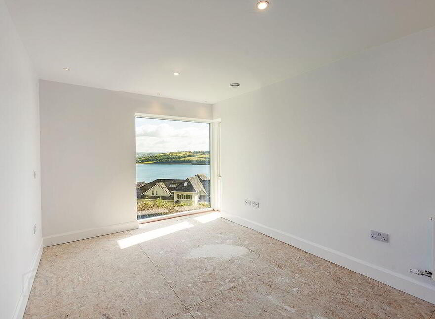 92 Carleton Village, Golf Links Road, Youghal, P36KW30