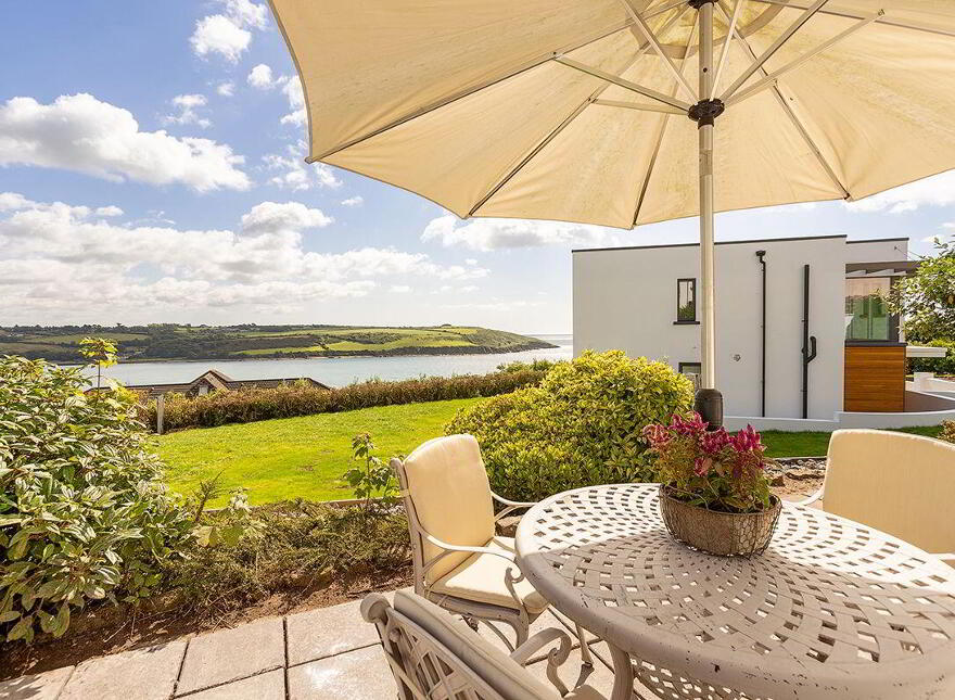 92 Carleton Village, Golf Links Road, Youghal, P36KW30