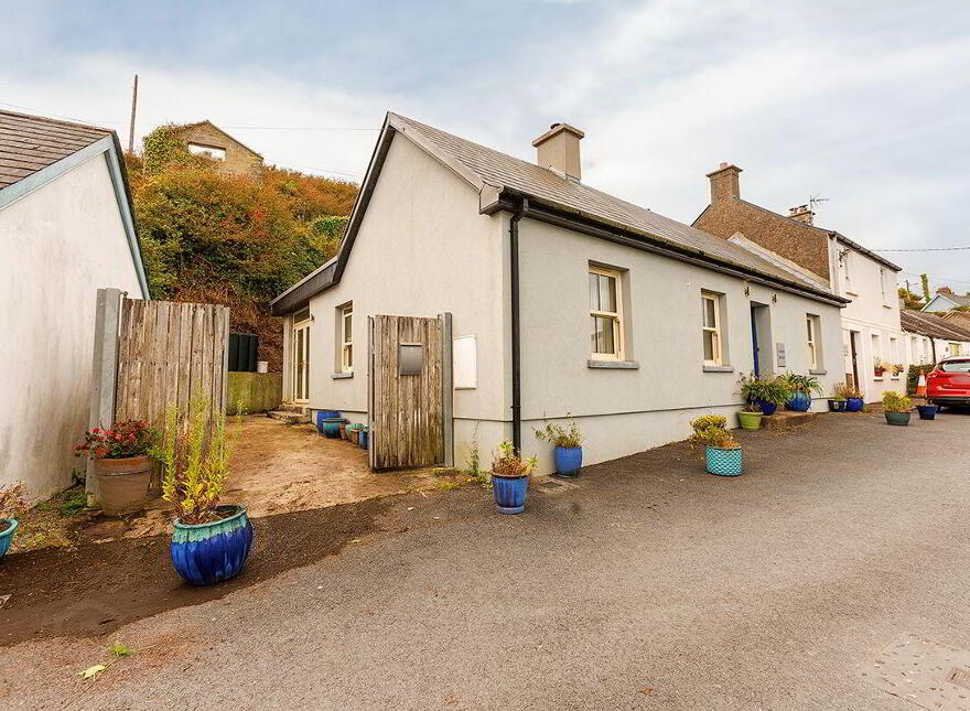 Carraig Aenain, Cliff Road, Ardmore, P36AX89