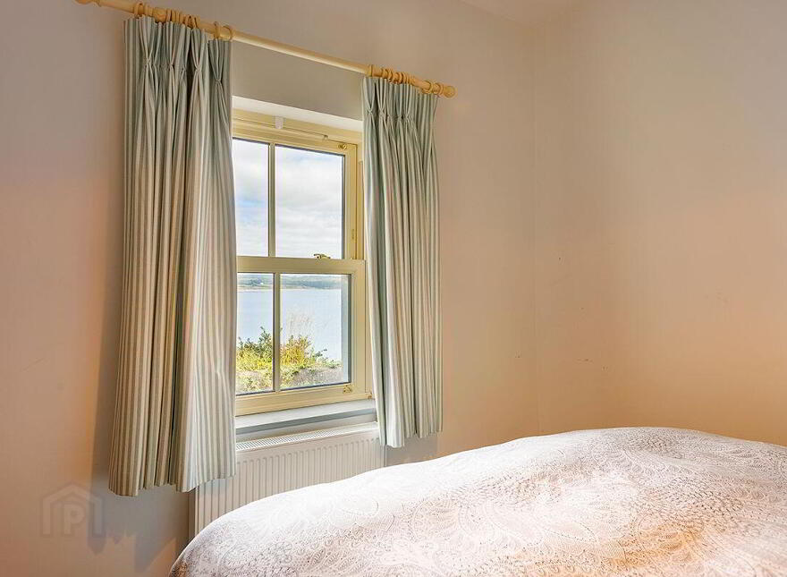 Carraig Aenain, Cliff Road, Ardmore, P36AX89