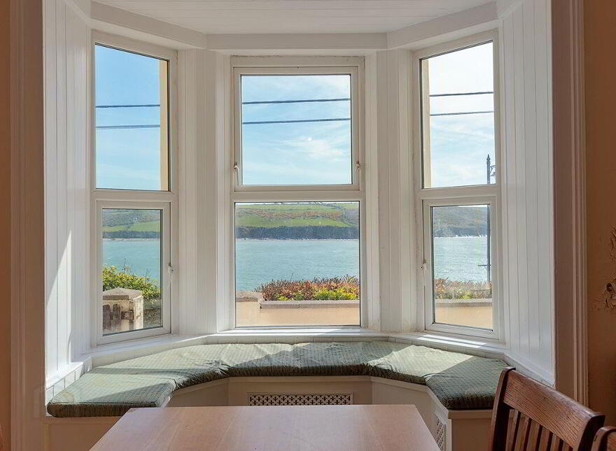 3 Clifton, Lighthouse Road, Youghal, P36PE08