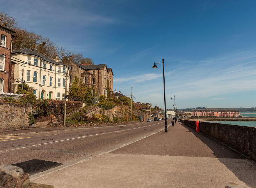 3 Clifton, Lighthouse Road, Youghal, P36PE08