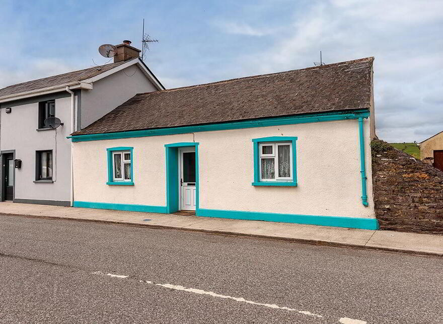 West Street, Tallow, P51E0W5