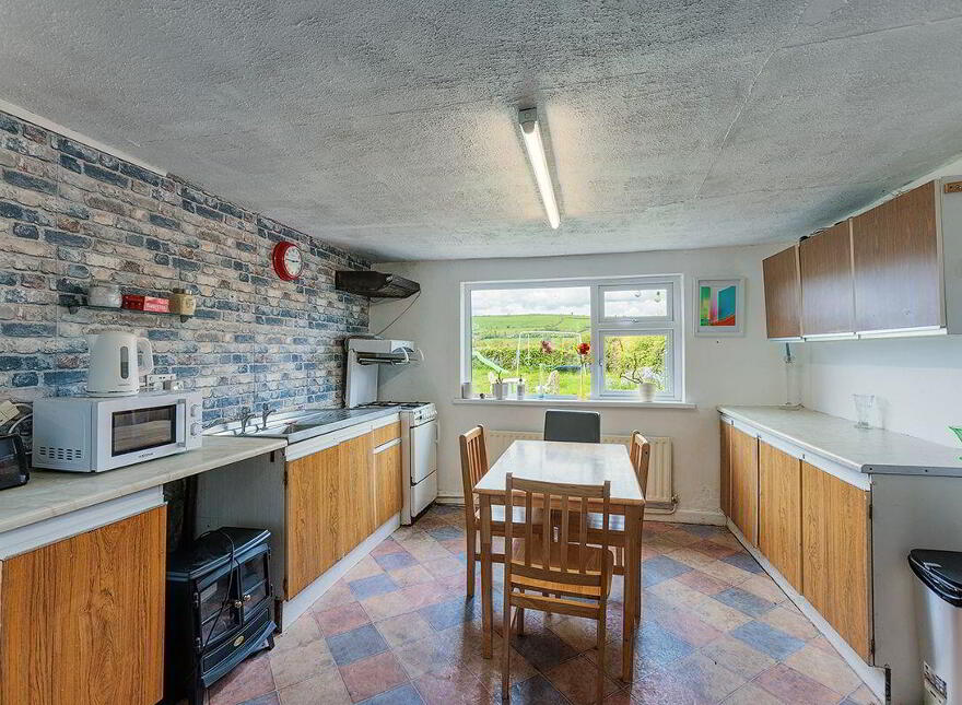 West Street, Tallow, P51E0W5