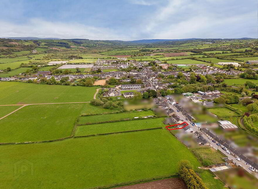 West Street, Tallow, P51E0W5