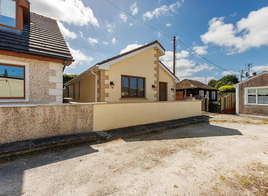 Cox's Field, Youghal, P36TN83