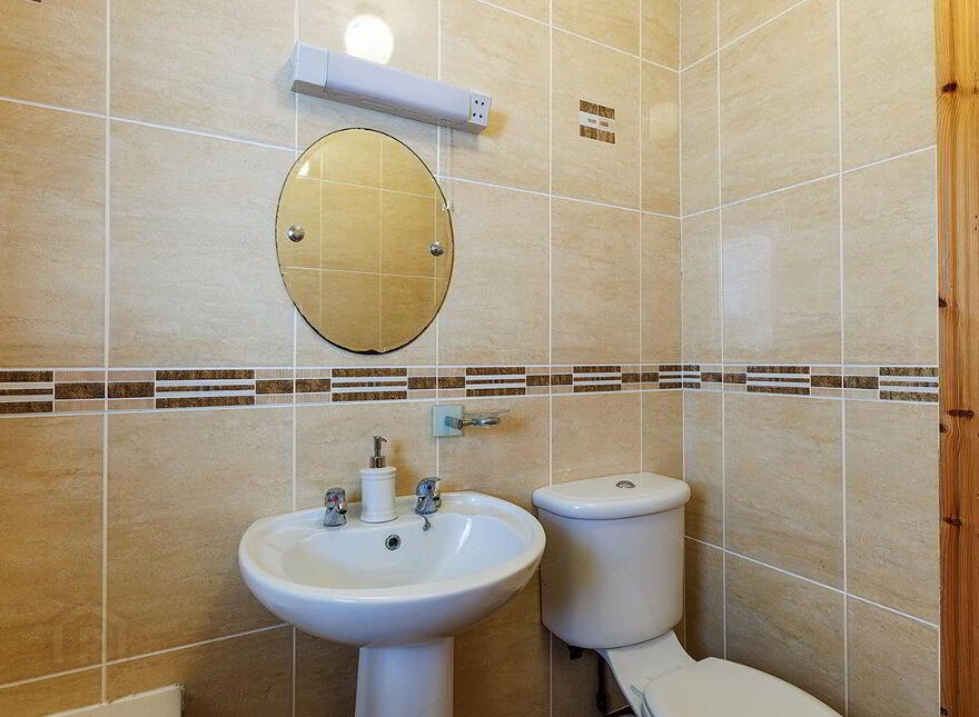 Cox's Field, Youghal, P36TN83