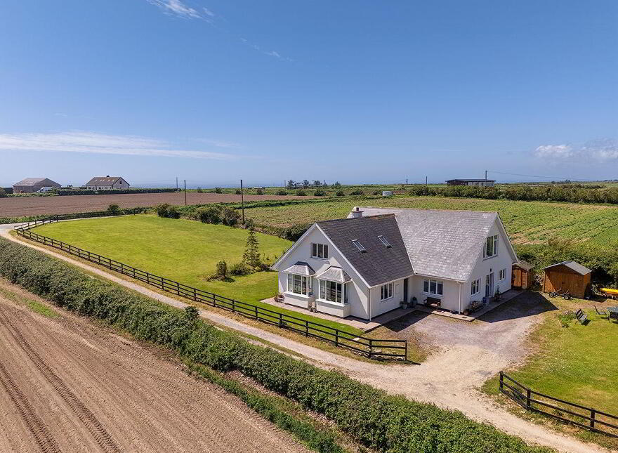 Long Acre, Dysert, Ardmore, P36W279